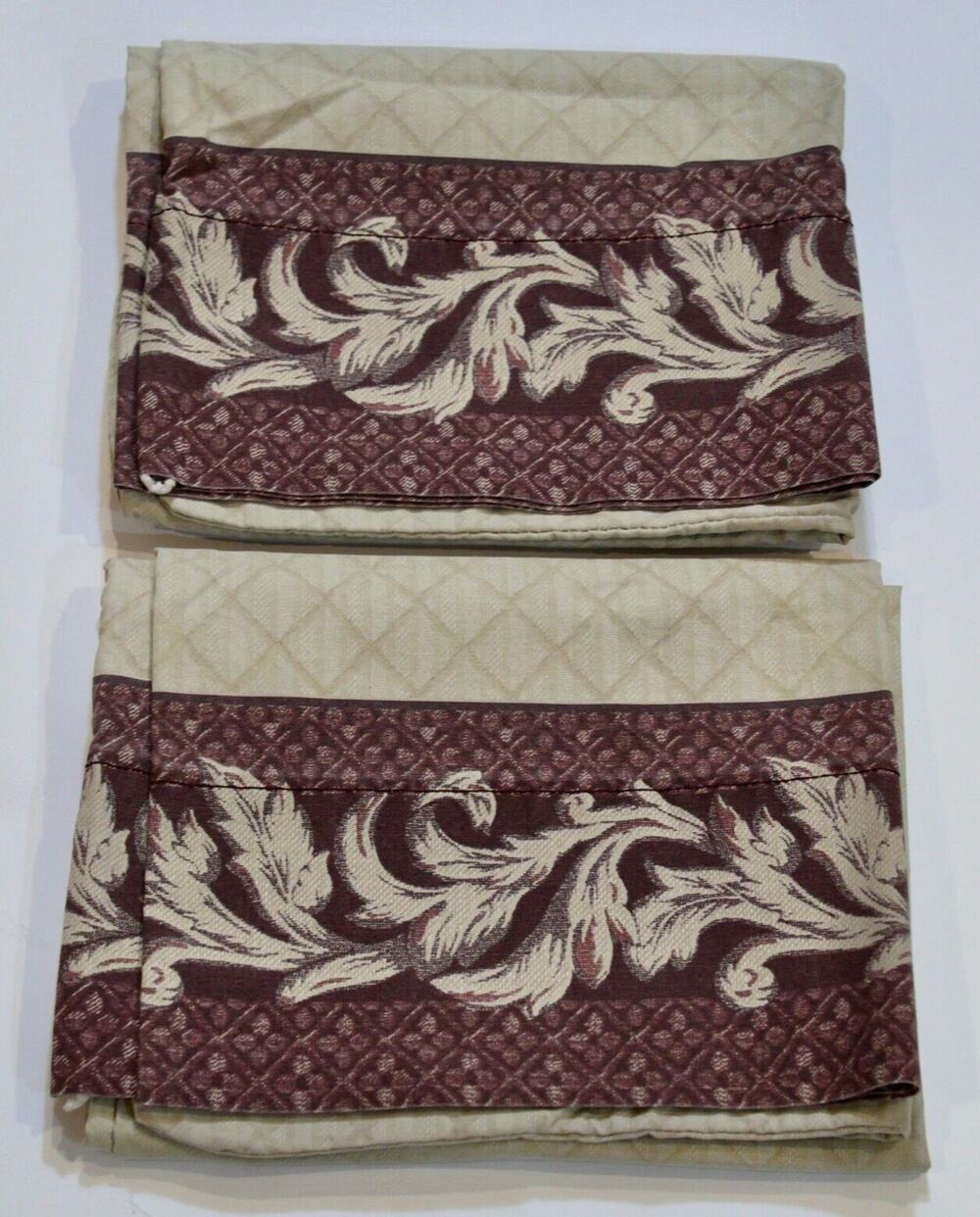 Pillowcase Pair Tan Purple Scrolls Standard Blend Westpoint Stevens Vintage